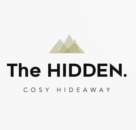 The Hidden Διαμέρισμα Φλαχάου